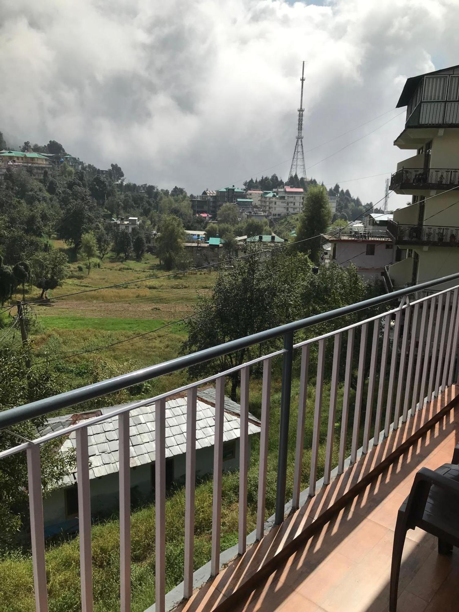 Mcleodganj Diaries Guest House Dharamshala Exterior foto